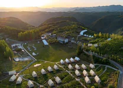 湖北十堰 •  童话谷天空牧场