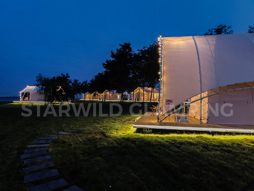 星野上 • 帐篷建筑案例 | 天津东丽在湖边度假营地
