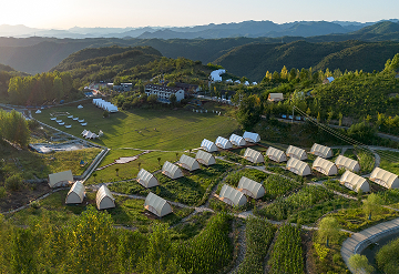 湖北十堰 • 童话谷天空牧场营地